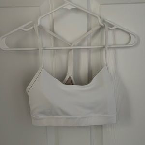 White Lululemon y back sports bra